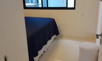 Imagem 7: Apartamento no Leblon em rua gabaritada