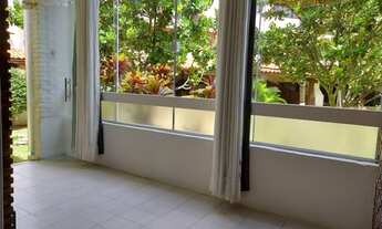 Imagem 2: Apartamento térreo para aluguel sem mobília, possui 72metros quadrados,dois quartos,sendo