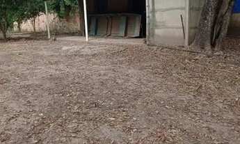 Imagem: Rancho na beira do Rio das Velhas