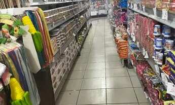 Imagem 4: Loja doces embalagens a 20 anos no local !