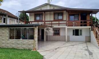 Imagem: Casa com 02 moradias à venda no bairro