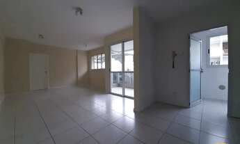 Imagem 4: Apartamento com 2 dormitórios, sendo uma suíte, sacada com churrasqueira,1 vaga, na Trinda