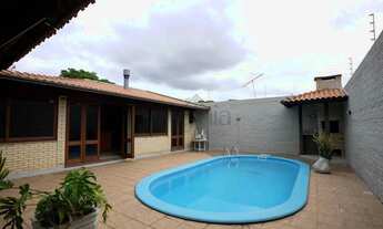 Imagem 5: Casa com piscina, 4 dormitórios, semi mobiliada em Campo Bom!