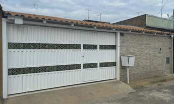 Imagem: QNP 16 - CASA RECÉM-REFORMADA