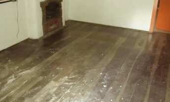 Imagem 4: Casa Comercial de 100m² em Terreno de 400m² com Cinco Salas