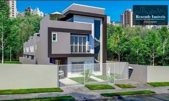 Imagem 4: Sobrado a venda no Portão