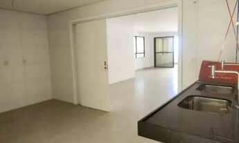 Imagem 7: Viva o luxo e a exclusividade no Edf. Raul Santana, um alto padrão localizado na Ponta Ver