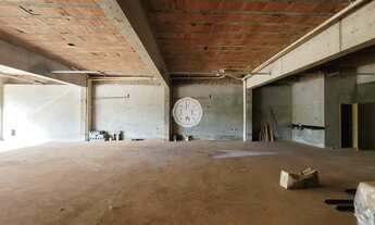 Imagem 2: Salão comercial com 267m² - 8 vagas de garagem - Vila do Golf