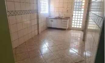 Imagem 2: OPORTUNIDADE ÚNICA INVESTIDOR! Lote na QR 601! Escriturado! Renda R$ 3000/mês! 200m²!