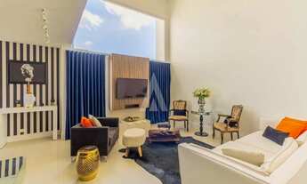 Imagem 2: Sobrado com 1 suíte(s) mais 2 quarto(s) à venda no bairro Saguaçu em Joinville, por R$ 2.4