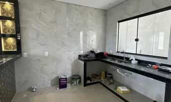 Imagem 2: Casa para Venda em Ibirité, SERRA DOURADA, 2 dormitórios, 1 banheiro, 4 vagas