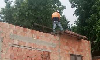 Imagem 4: Casa em construção