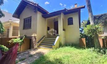 Imagem: Casa com 3 dormitórios no Bairro Petrópolis