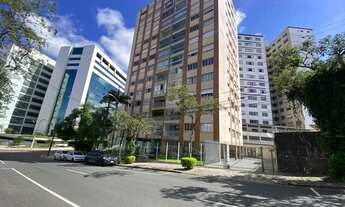 Imagem 3: Apartamento com 3 dormitórios - Na frente da praça do Centro Civico