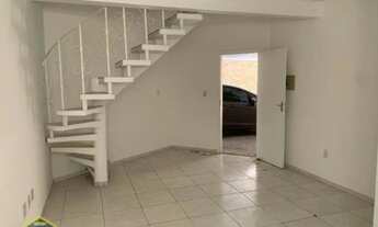 Imagem 2: Lindo Sobrado de Condomínio - 2 suítes - Sacada - Frente Rua!!