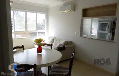 Imagem 2: Apartamento no Menino Deus de 2 dormitórios e vaga