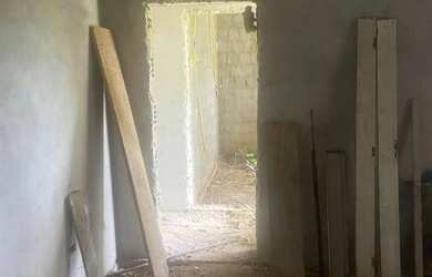 Imagem 2: Casa em construção, perfeita para quem deseja finalizar o imovel