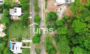 Imagem 3: Terreno Exclusivo à Venda no Aldeia do Vale Frente para a Avenida Floresta!