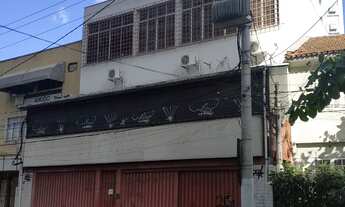 Imagem 2: Prédio Comercial em Icaraí, +- 700m2, três andares, frente para duas ruas movimentadas