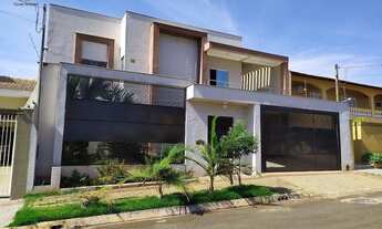 Imagem 2: Venda Casa com 3 dormitórios