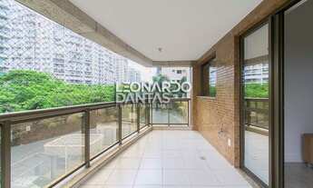 Imagem 4: Península Evidence 4 quartos vazio