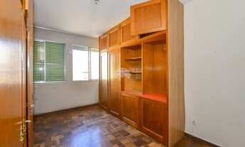 Imagem 2: Apartamento para venda possui 140 metros quadrados com 4 quartos em Centro - Curitiba - PR