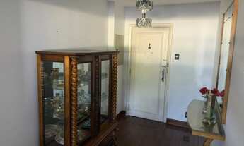 Imagem 4: Excelente apartamento frontal ao mar de Copacabana com 132 m2 sendo 3 quantos 1 suite dep