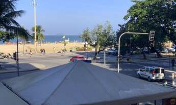 Imagem 6: Excelente apartamento frontal ao mar de Copacabana com 132 m2 sendo 3 quantos 1 suite dep