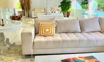 Imagem 2: Lindo Apartamento no VILLAGE OCEANIQUE na Orla da Praia, com 180 m², 3 quartos