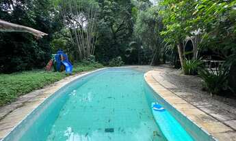 Imagem 7: Apartamento para venda possui 690 metros quadrados com 5 quartos