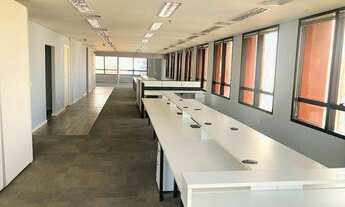 Imagem: Conjunto comercial com 400 m² de área