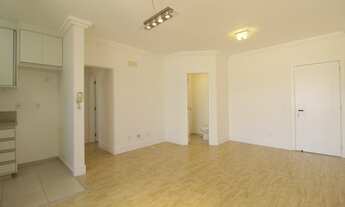 Imagem 2: Apartamento para aluguel tem 64 metros quadrados com 2 quartos em Cambuí - Campinas - SP