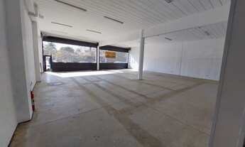 Imagem 2: Ponto comercial/Loja/Box para aluguel tem 200 metros quadrados