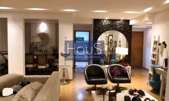 Imagem 2: Apartamento- Petrópolis, Centro