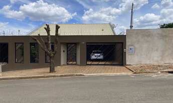 Imagem: Casa com 4 dormitórios à venda, 300 m²