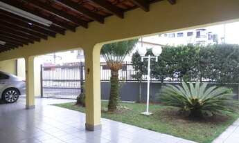 Imagem 3: Casa lado Praia com 3 quartos, 4 vagas, Jardim, Churrasqueira, no Solemar - Praia Grande