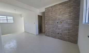 Imagem 2: Casa Sobreposta Alta Nova 02 dormitórios - Catiapoã - São Vicente