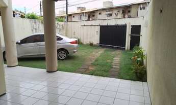 Imagem 4: Duplex em rua pública com 213m², na Cidade dos Funcionários