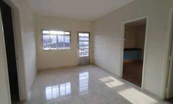 Imagem: Casa para aluguel com 2 quartos em Vila