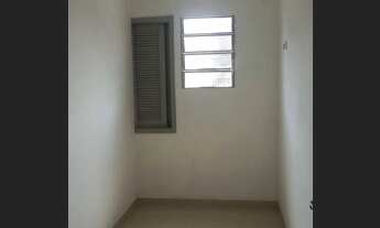 Imagem 4: Apartamento na Av. Jardim Japão com um quarto, sala, cozinha e banheiro