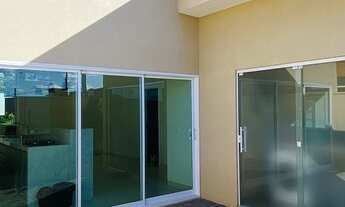 Imagem 5: Casa de condomínio térrea para venda tem 178 metros quadrados com 3 quartos