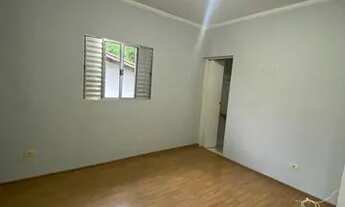 Imagem 4: Casa de condomínio para aluguel possui 100 metros quadrados com 2 quartos