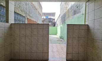 Imagem 6: Casa para locação com 3 quartos e quintal no Centro de São João de Meriti, RJ