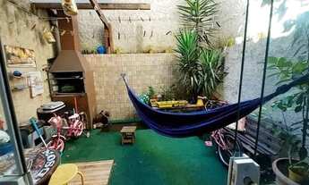 Imagem 4: SOBRADO À VENDA NO PICANÇO - 2 DORMITÓRIOS - 1 SUÍTE - LAVABO - CHURRASQUEIRA - QUINTAL