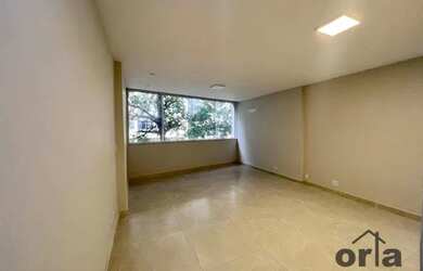 Imagem 4: Apartamento com 2 dormitórios à venda, 70 m² por R$ 780.000,00 - Copacabana - Rio de Janei