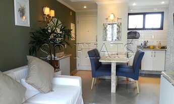 Imagem 7: Lindo flat para locação em Moema, muito bem decorado e equipado a 3 quadras da Av. Ibirapu