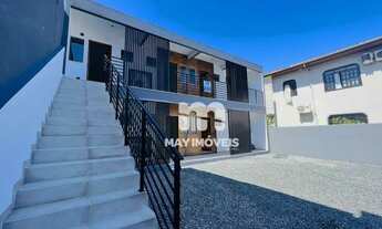 Imagem 2: Kitnet com 1 dormitório para alugar, 30 m² por R$ 1.740,00/mês - São Judas - Itajaí/SC