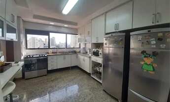 Imagem 5: Apartamento para venda possui 190 metros quadrados com 4 quartos em Água Fria - São Paulo