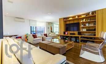 Imagem 1: Apartamento à venda em Morumbi com 237 m², 4 quartos, 2 suítes, 3 vagas