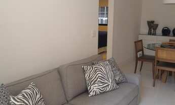 Imagem 2: Apartamento no Leblon em rua gabaritada